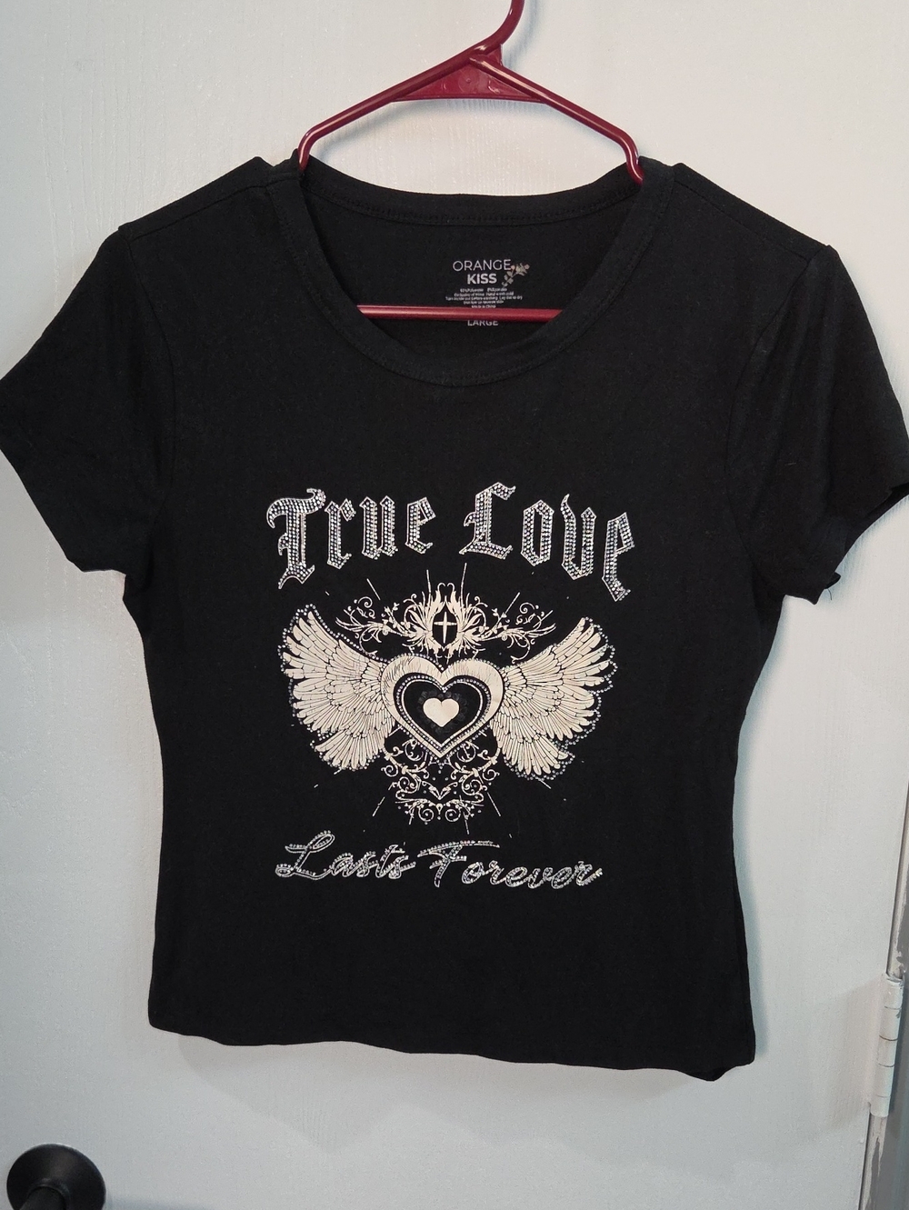 Orange Kiss Black 'True Love' Graphic Crop Tee